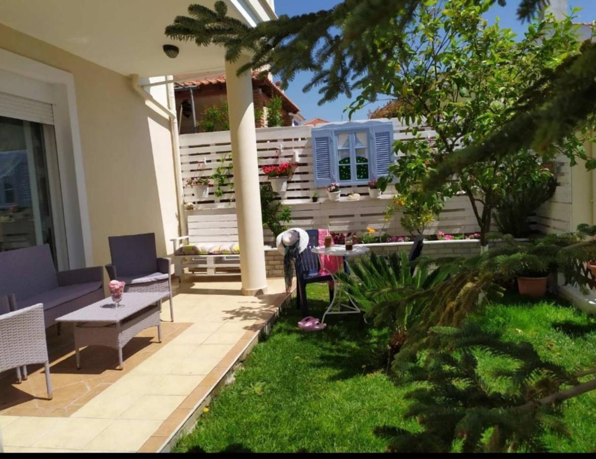 Apartamento 4Seasons Nea Iraklitsa Exterior foto