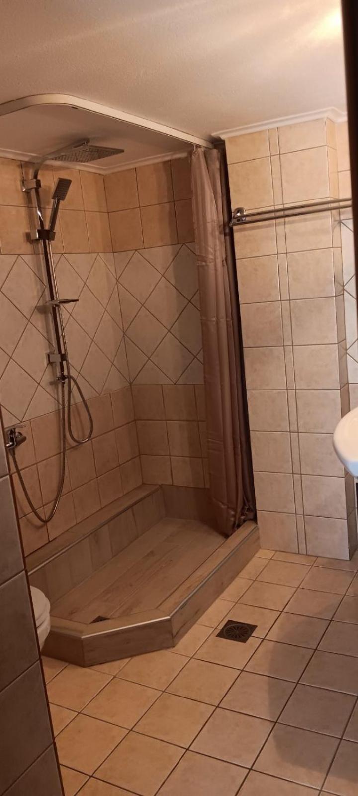 Apartamento 4Seasons Nea Iraklitsa Exterior foto